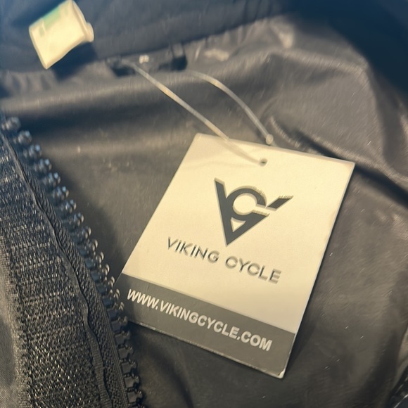 Viking Cycle NWT Waterproof Jacket Sz S - Picture 5 of 6